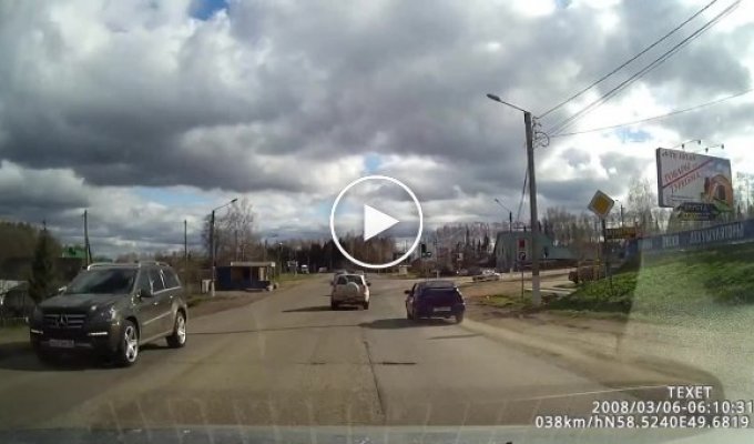 В Нововятске столкнулись 4 автомобиля