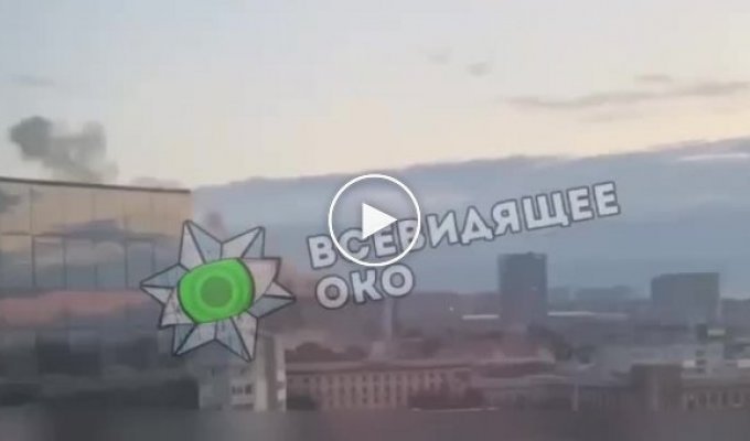 Россияне ударили баллистикой по жилым домам в центре города Днепр