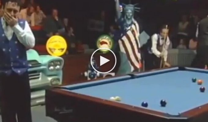 Snooker player in the pool: Jimmy White's incredible shot