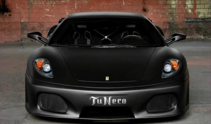 Новый болид Ferrari F430 TuNero (12 фото)