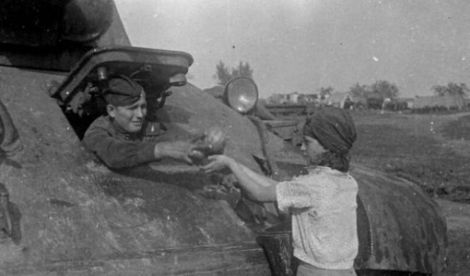 Фотографии времен Второй Мировой войны (15 фото)