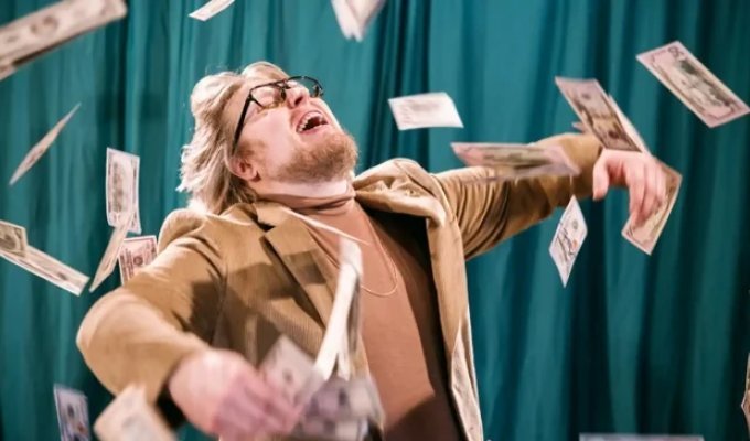 How Stefan Mandel Beat the Lottery 14 Times to Become a Millionaire (7 photos)