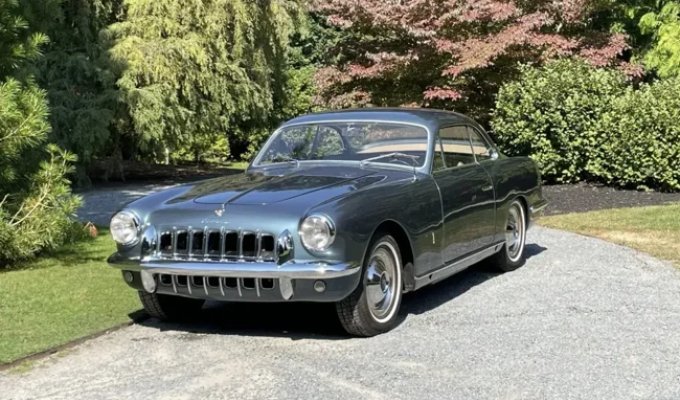 С аукциона ушёл уникальный прототип Ford, созданный в Италии (33 фото)