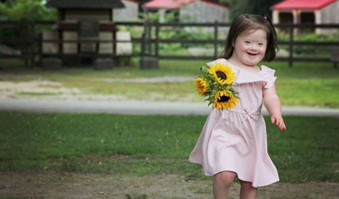 Фотограф создала проект, показывающий, как радуются жизни дети с синдромом Дауна (8 фото)