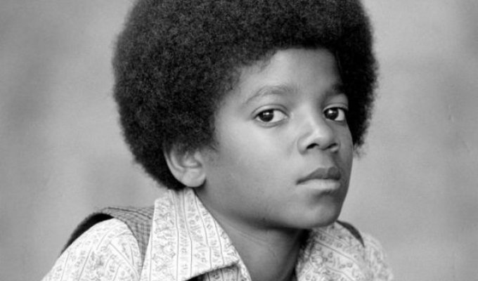 Жизнь Майкла Джексона в фотографиях (32 фото)