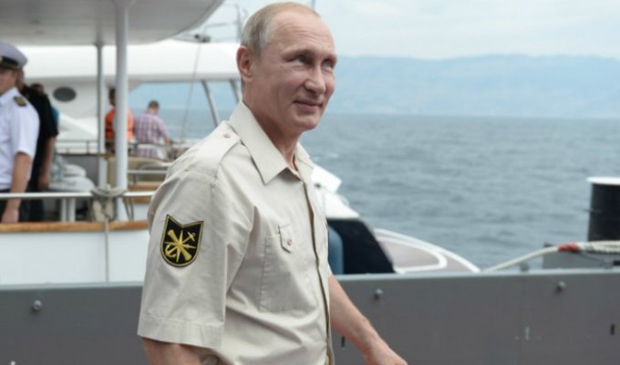 Зачем Путин имитирует войну за Крым