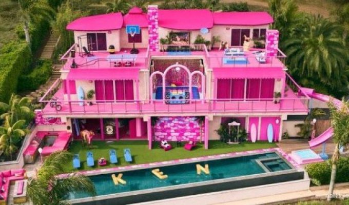 The real house of Barbie (3 photos + video)