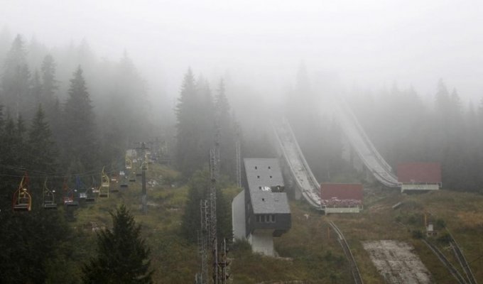 Заброшенные места Олимпийской славы в Сараево (24 фото)