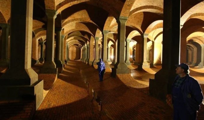 Łódź’s "Underground Cathedral": Europe's Most Beautiful Sewer System (14 photos)