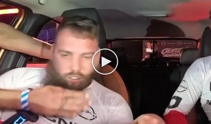 Джиу-джитсу в салоне автомобиля