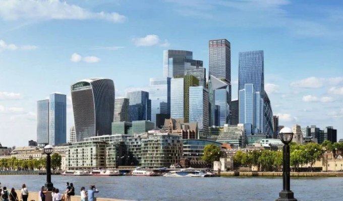 London is becoming a city of skyscrapers (10 photos)