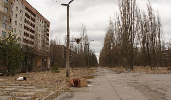Чорнобиль – через 25 років (50 фото)