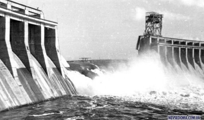 Разрушение плотины: подрыв Днепрогэса, 18 августа 1941 года