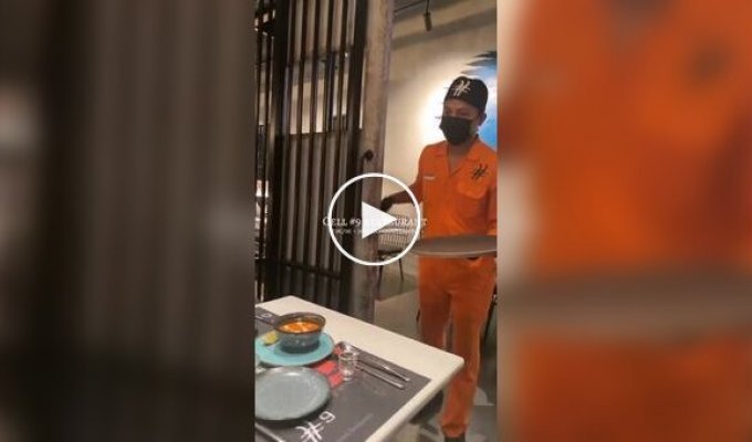 An unusual prison restaurant in Kuwait