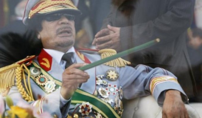 40 фактов из жизни Муамара Каддафи (15 фото)