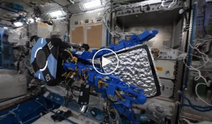 Робот-осьминог для расчистки орбиты от мусора