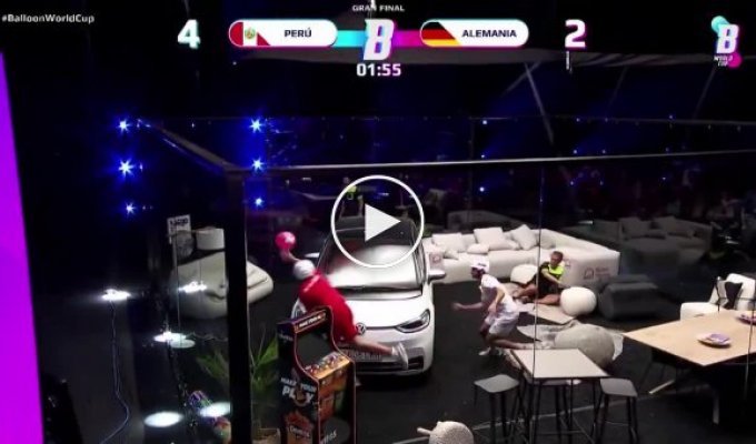 Первый чемпионат мира по игре с воздушным шариком провели в Испании