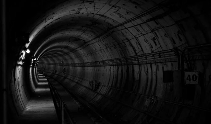 6 станцій метро, які збудували, але так і не відкрили для пасажирів (7 фото)