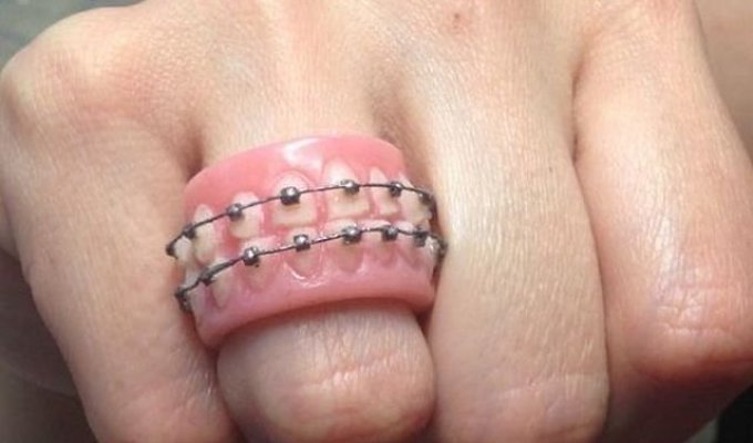 A selection of rings with a strange and interesting design (15 photos)