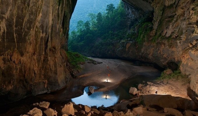 Необъятный Шондонг — самая большая пещера на Земле (15 фото)