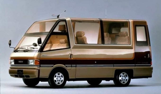 Mazda Bongo Brawny Sky Lounge: концепт роскошного микроавтобуса (5 фото)