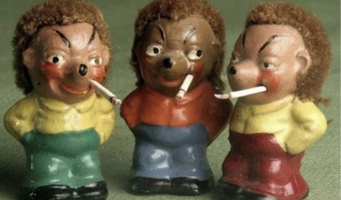 A selection of strange and a little "stoned" antiques (18 photos)