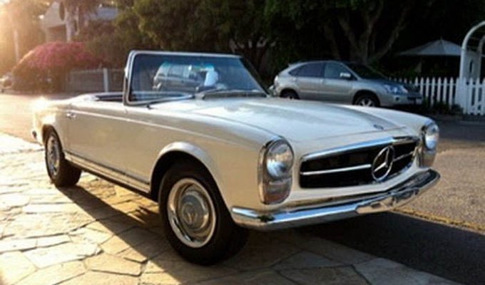 Найдено на eBay. 1965 Mercedes-Benz 230SL (21 фото)