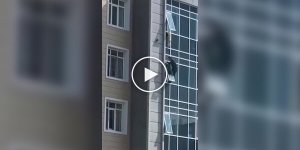 Не все герои носят плащи