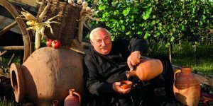 9 Essential Georgian Wines (10 Photos)