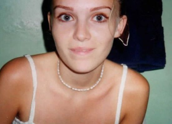 Женщина потратила сотни тысяч долларов, чтобы быть похожей на куклу Барби (7 фото)