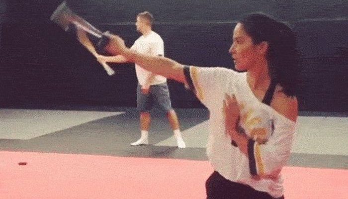 Молниеносные мастера кунг-фу (15 гифок)