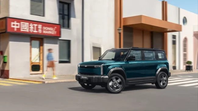 У Chery появился электрокроссовер за 13 тысяч долларов (13 фото)