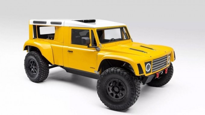 Tuners have created a “hypertruck” with the appearance of a Land Rover Defender (15 photos)