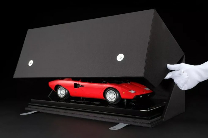 Lamborghini toy cars priced at $20,000 (14 photos)